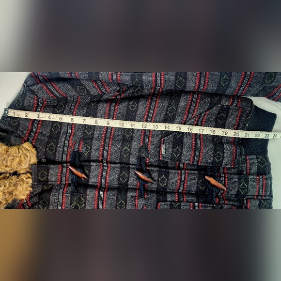 Roxy faux fur sweater style hooded surf duffle jacket/ coat - Picture 13 of 13